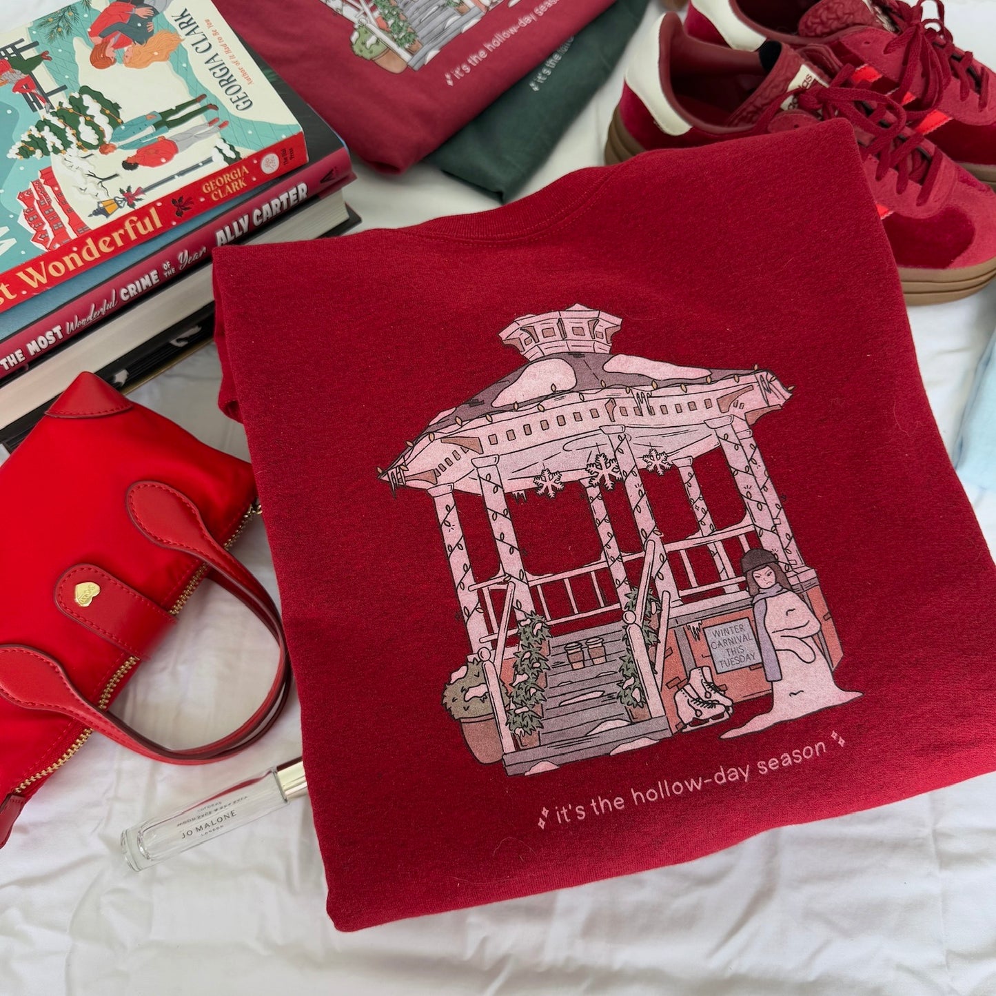 Hollow-Day Season Gilden Crewneck